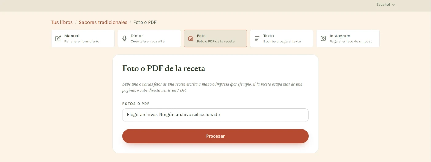Pantalla de captura de receta con los métodos Manual, Dictar, Foto o PDF, Texto e Instagram